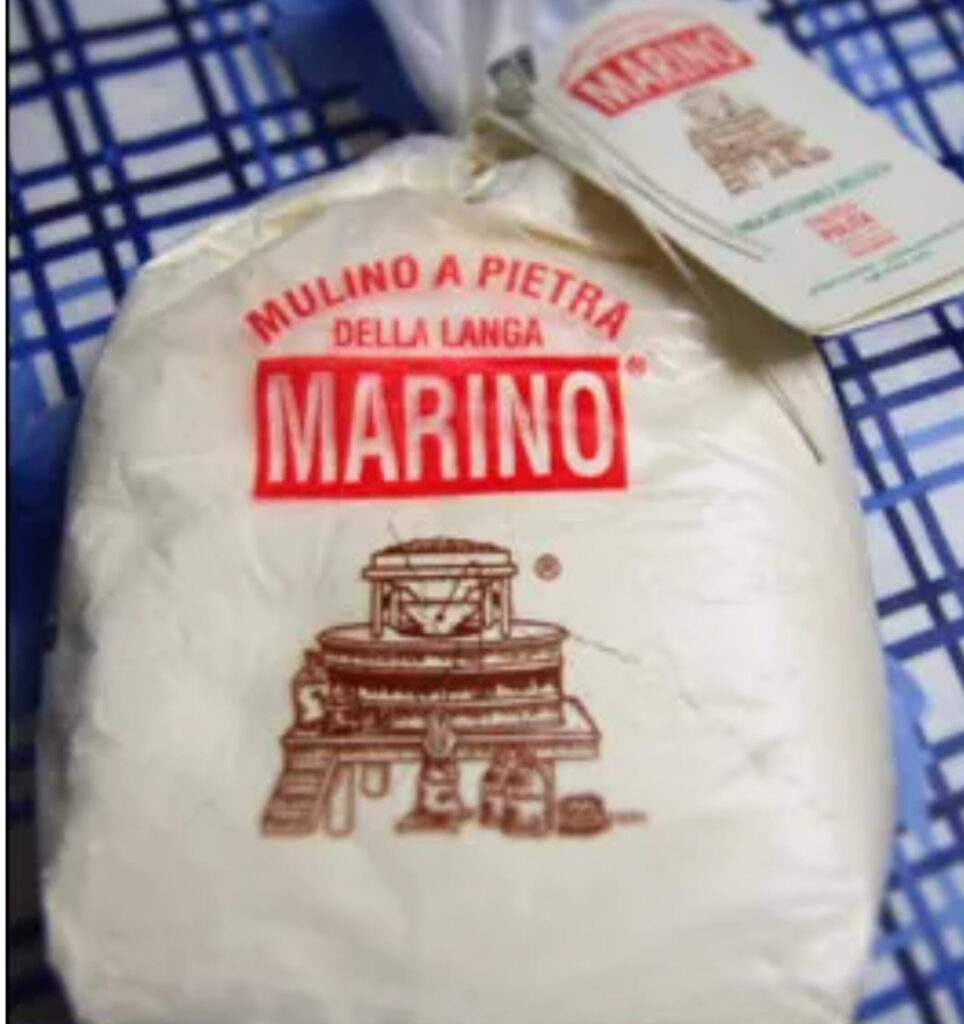 イタリア産スペルト小麦粉 MARINO社 石臼挽きの袋入りパッケージ